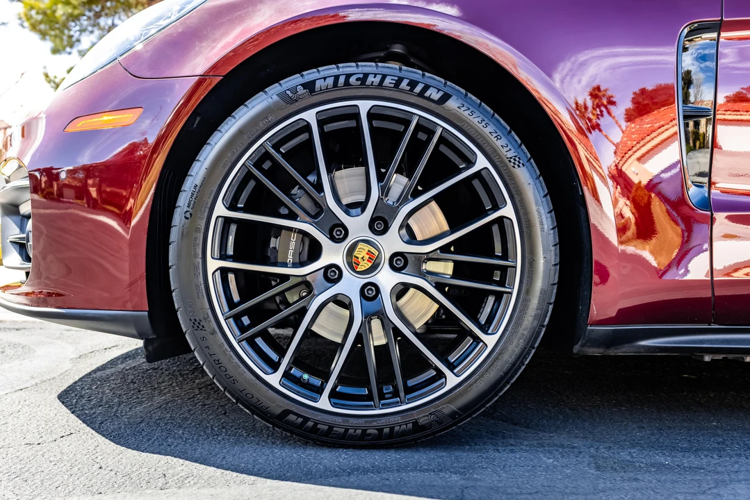 2022 Porsche 976 Panamera - Image 20 of 31