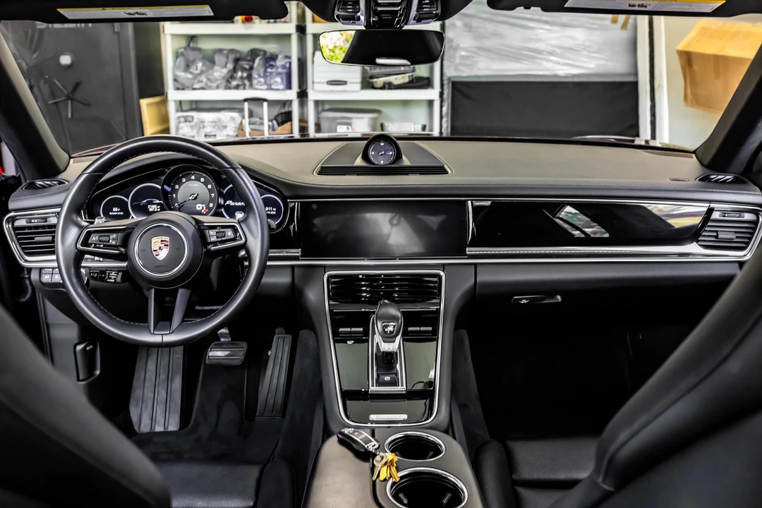 2022 Porsche 976 Panamera - Image 24 of 31