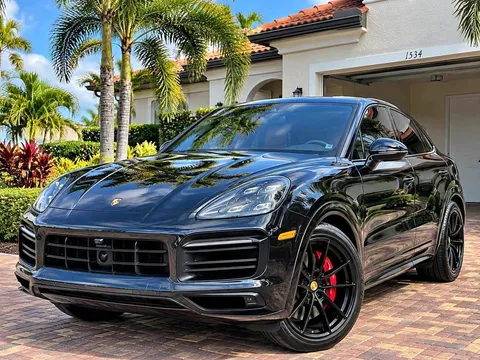 2022 Porsche Cayenne GTS Coupe