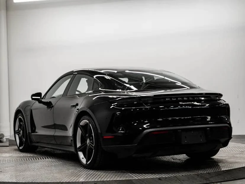 2022 Porsche Taycan - Image 2 of 7