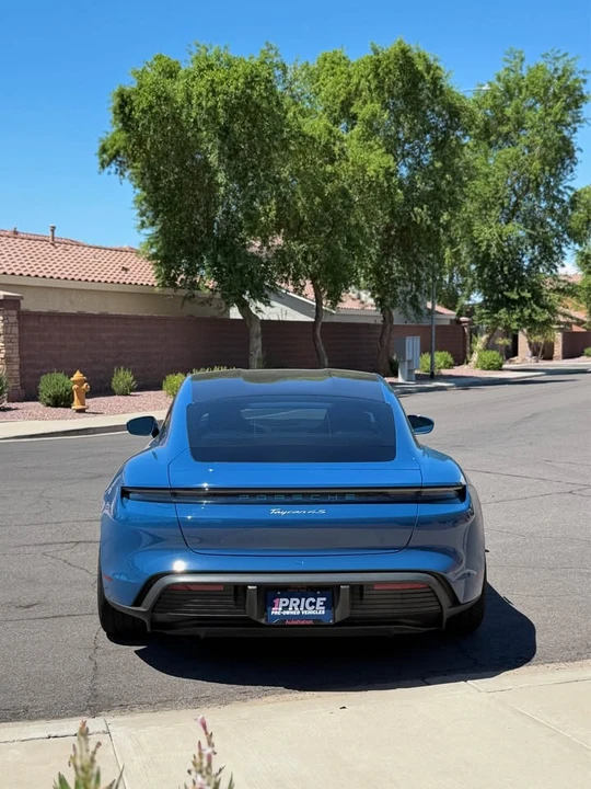 2022 Porsche Taycan 4S - Image 4 of 13