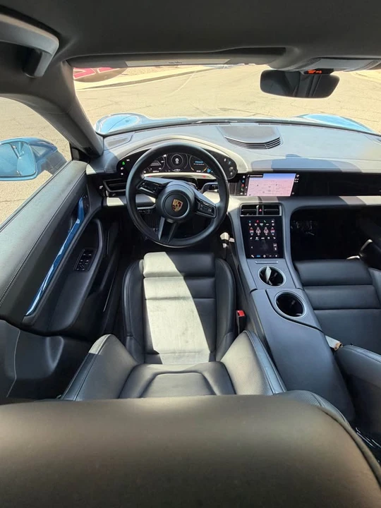 2022 Porsche Taycan 4S - Image 12 of 13