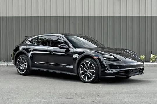 2022 Porsche Taycan Cross Turismo 4 Wagon 4D