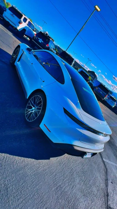 2022 Porsche Taycan - Image 5 of 12