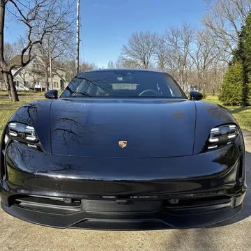 2022 Porsche Taycan Sedan 4D