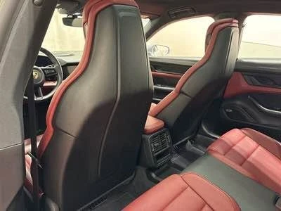 2022 Porsche Taycan - Image 7 of 9