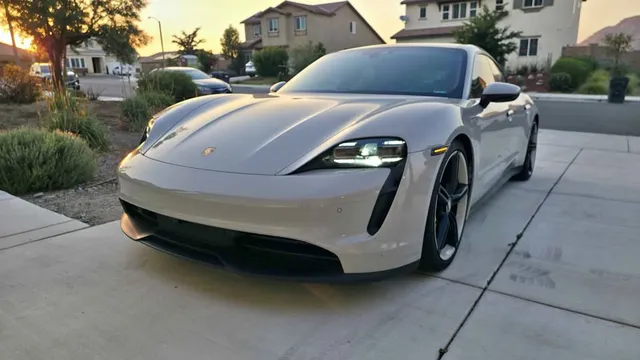 2022 Porsche Taycan Sedan 4D