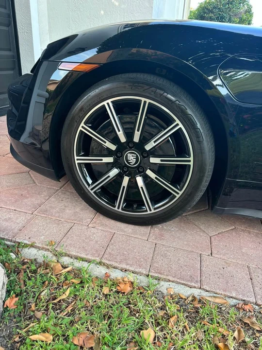 2022 Porsche Taycan - Image 5 of 16
