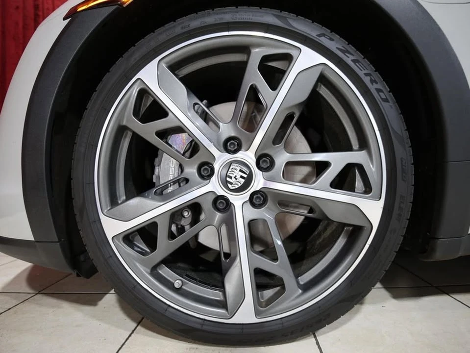 2022 Porsche Taycan - Image 6 of 19