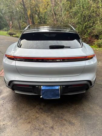 2022 Porsche Taycan 4 - Image 8 of 20