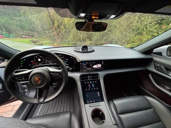 2022 Porsche Taycan 4 - Image 17 of 21