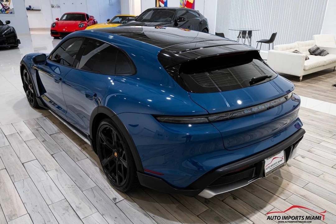 2022 Porsche Taycan 4 - Image 16 of 21