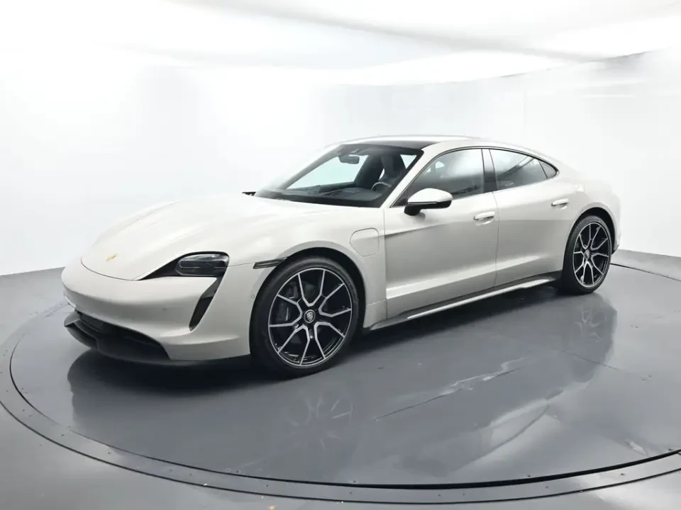 2022 Porsche Taycan 4 - Image 11 of 11