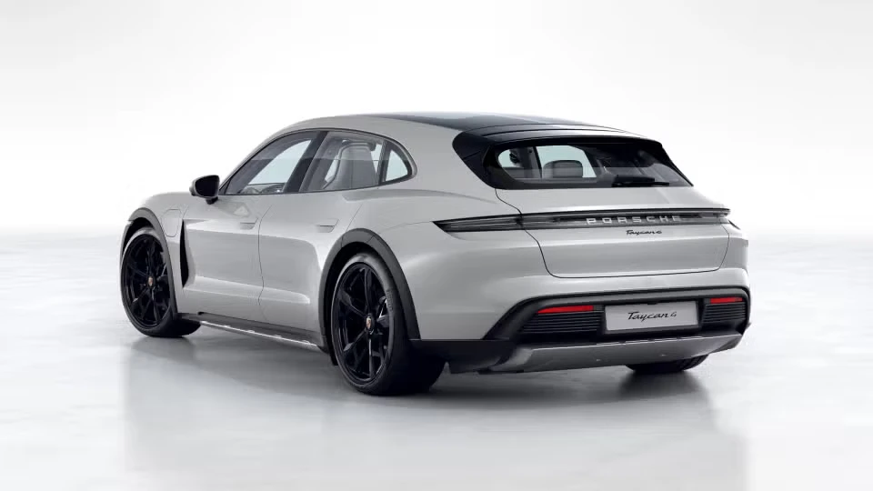 2022 Porsche Taycan 4 - Image 19 of 31