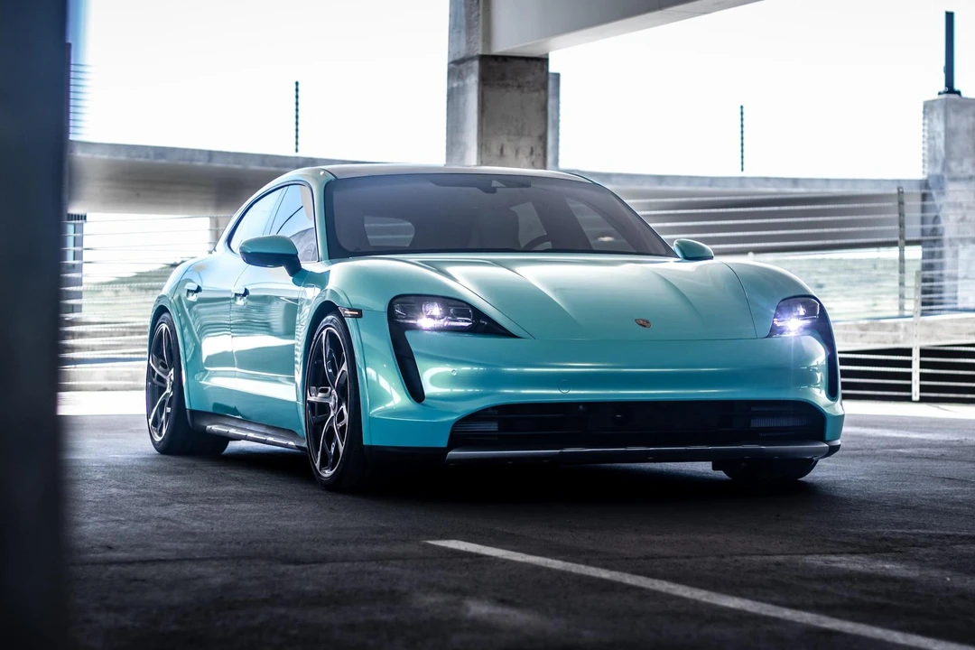 2022 Porsche Taycan 4 - Image 2 of 31
