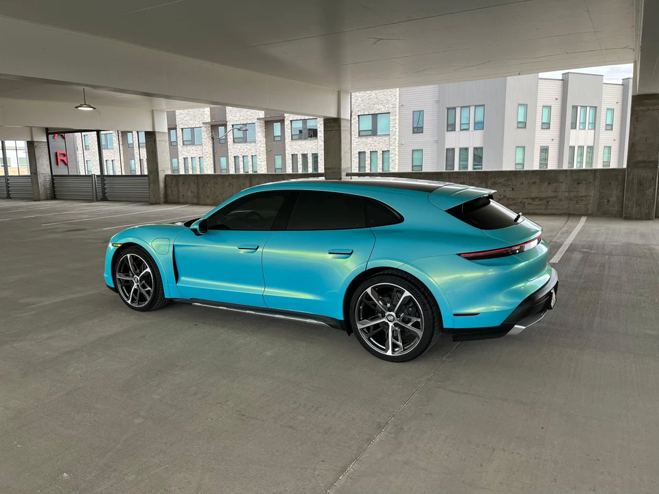 2022 Porsche Taycan 4 - Image 30 of 31