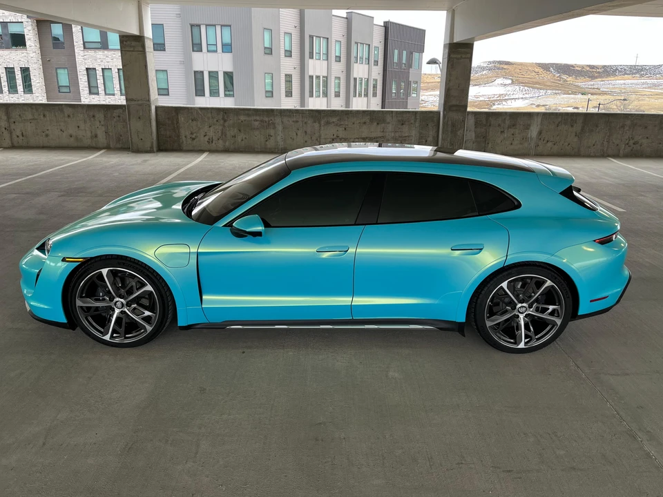 2022 Porsche Taycan 4 - Image 29 of 31