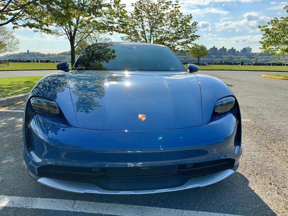 2022 Porsche Taycan 4 - Image 17 of 29
