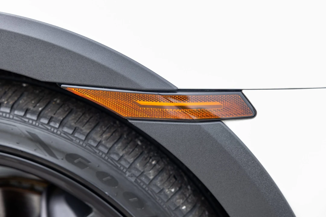 2022 Porsche Taycan Cross Turismo - Image 16 of 31