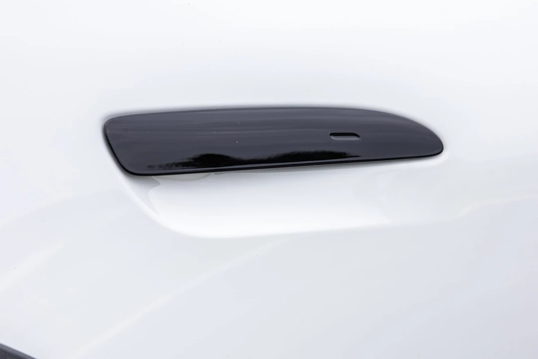 2022 Porsche Taycan Cross Turismo - Image 30 of 31