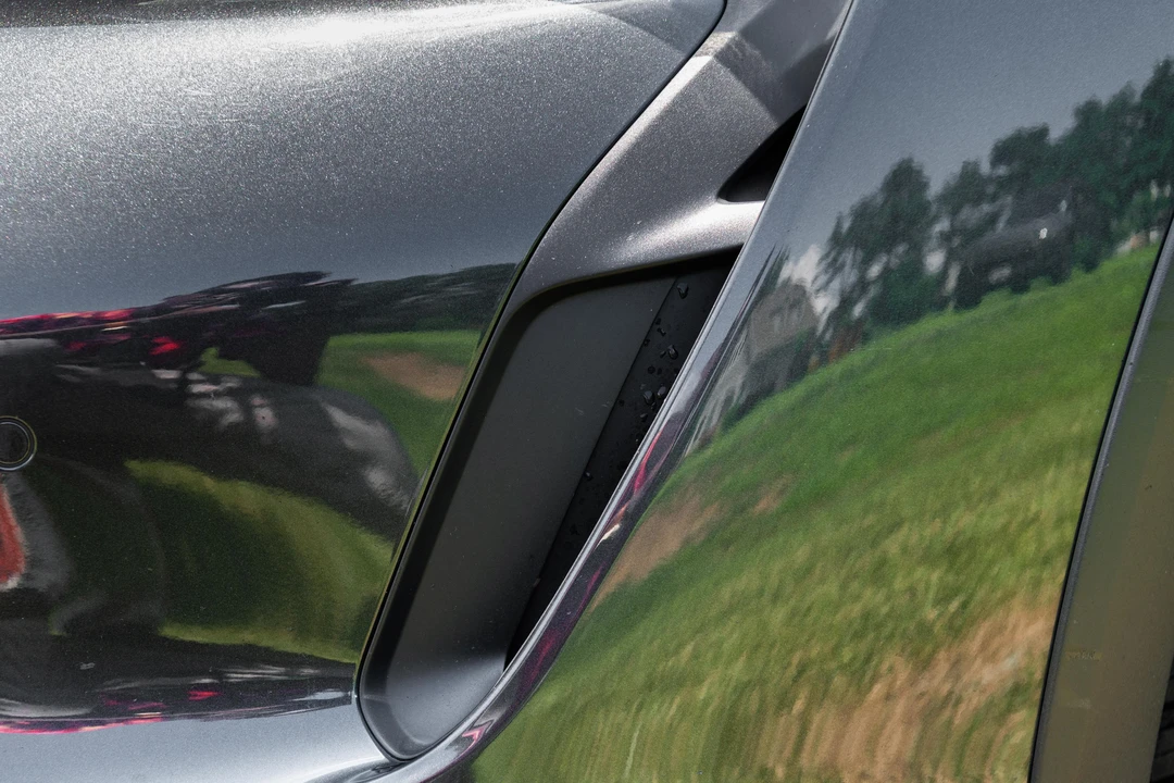 2022 Porsche Taycan - Image 31 of 31