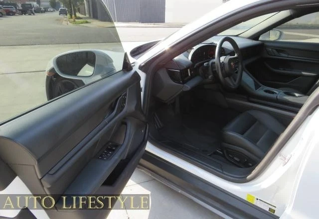 2022 Porsche Taycan 4 - Image 19 of 21