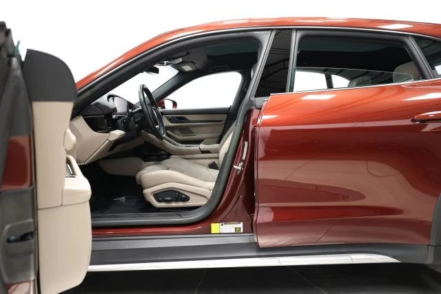 2022 Porsche Taycan 4 - Image 14 of 21