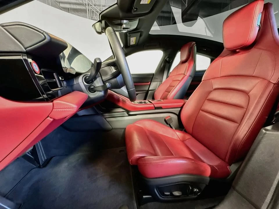 2022 Porsche Taycan 4S - Image 5 of 20