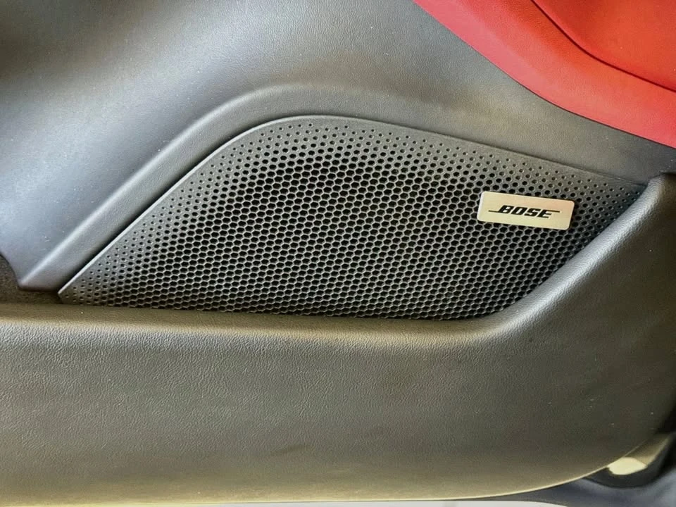 2022 Porsche Taycan 4S - Image 12 of 20