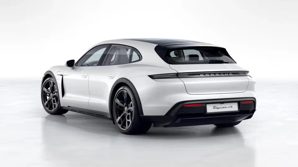 2022 Porsche Taycan Cross Turismo - Image 19 of 31