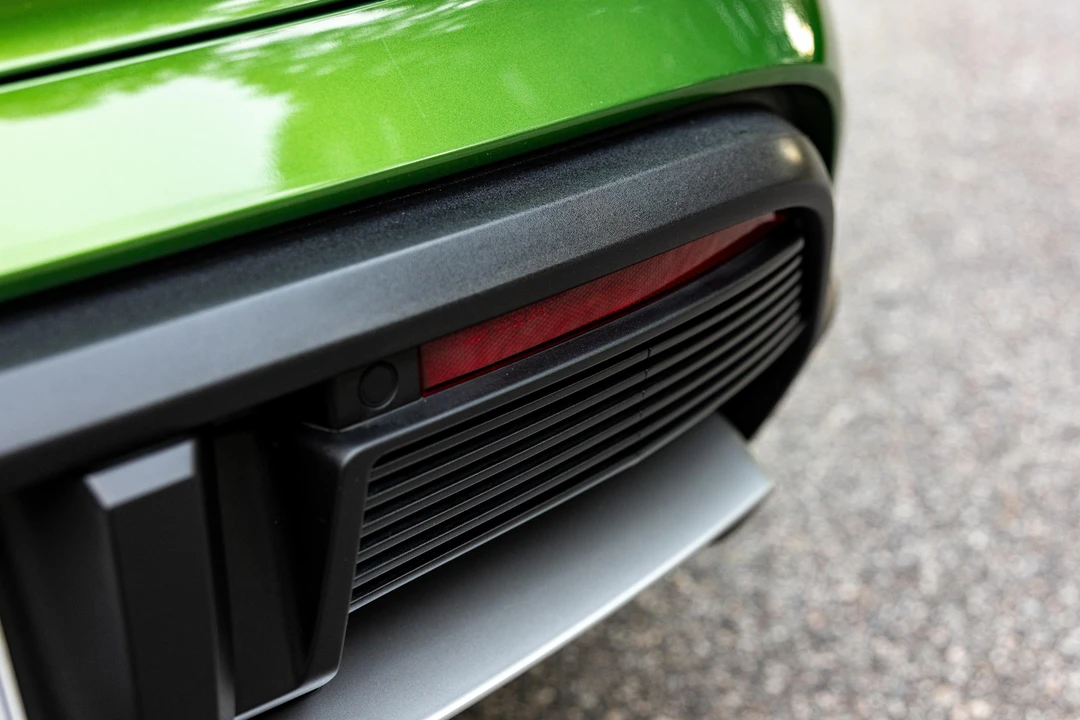 2022 Porsche Taycan Cross Turismo - Image 29 of 31