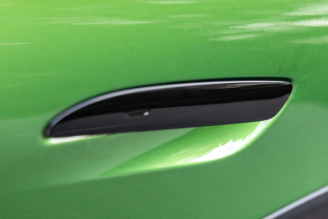 2022 Porsche Taycan Cross Turismo - Image 20 of 31