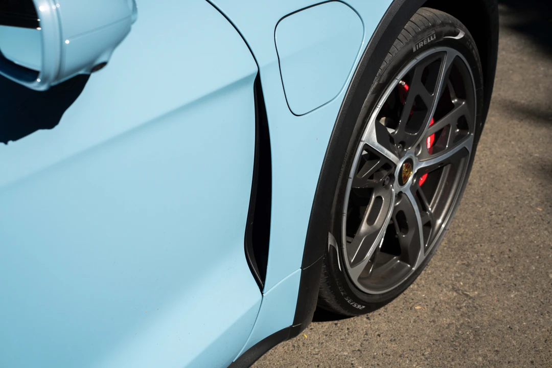 2022 Porsche Taycan 4S - Image 29 of 31