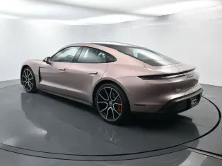 2022 Porsche Taycan 4S - Image 3 of 4