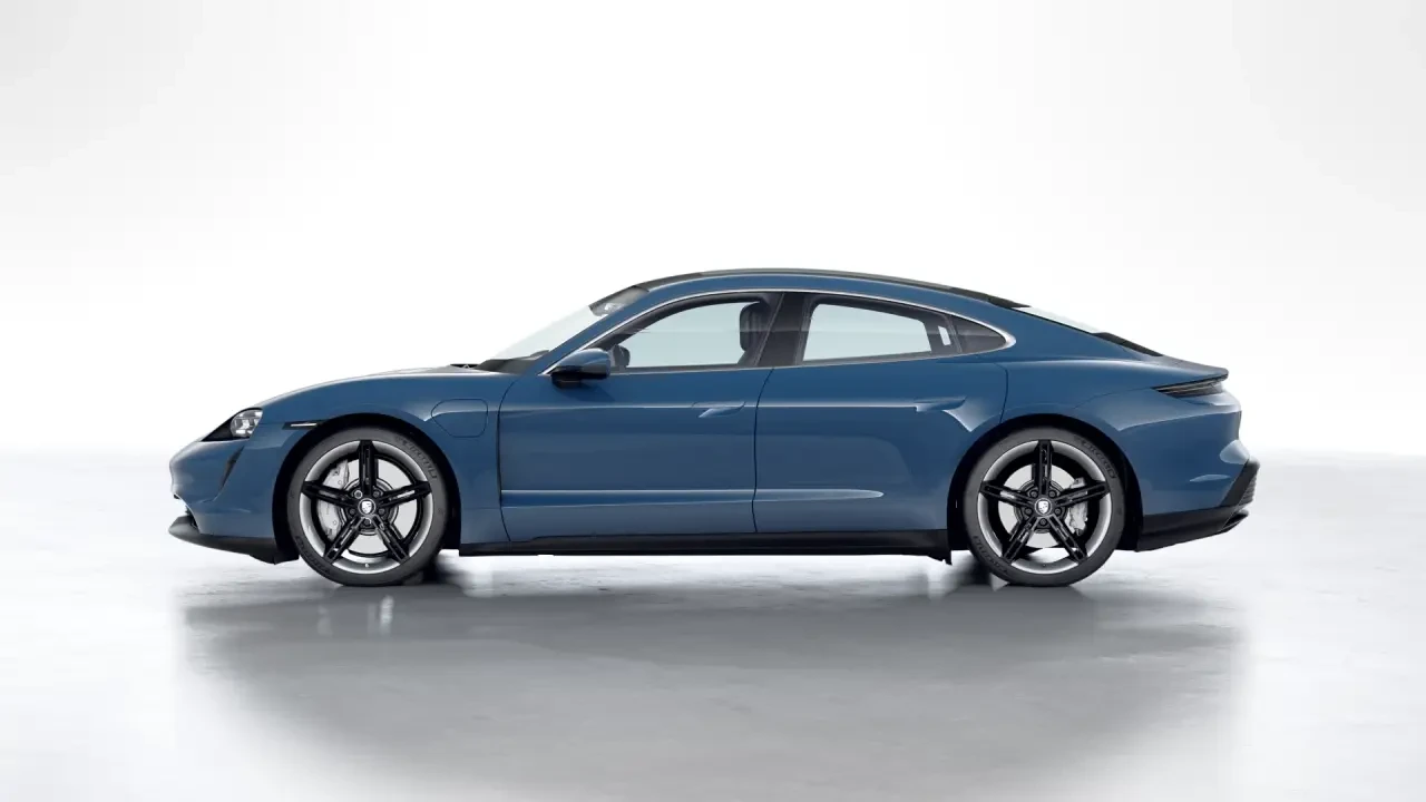 2022 Porsche Taycan 4S - Image 16 of 30