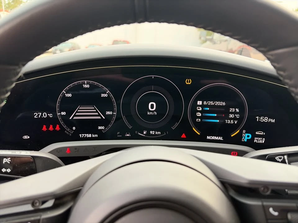 2022 Porsche Taycan 4S - Image 7 of 18