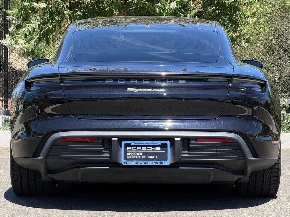 2022 Porsche Taycan 4S - Image 6 of 20