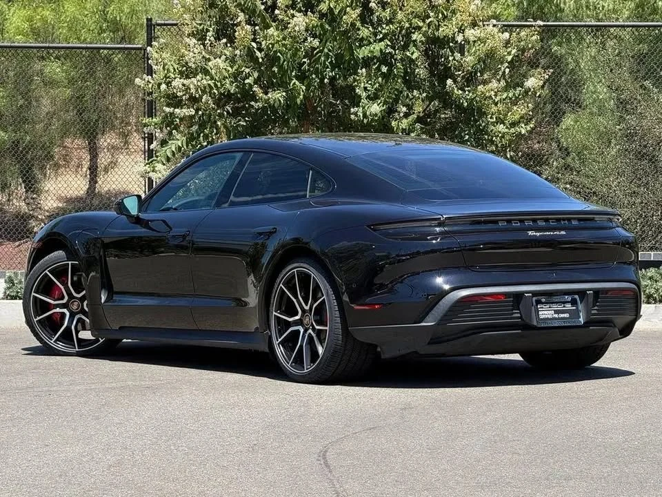 2022 Porsche Taycan 4S - Image 3 of 20
