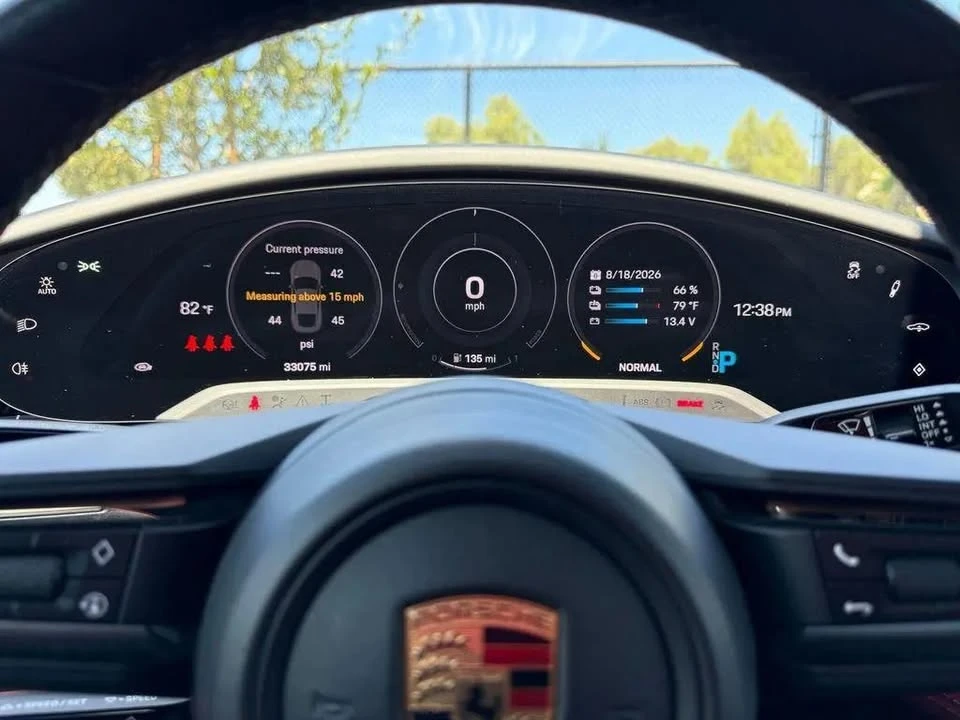 2022 Porsche Taycan 4S - Image 17 of 20