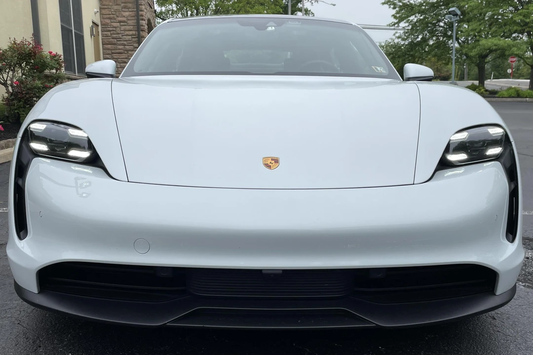 2022 Porsche Taycan 4S - Image 2 of 31
