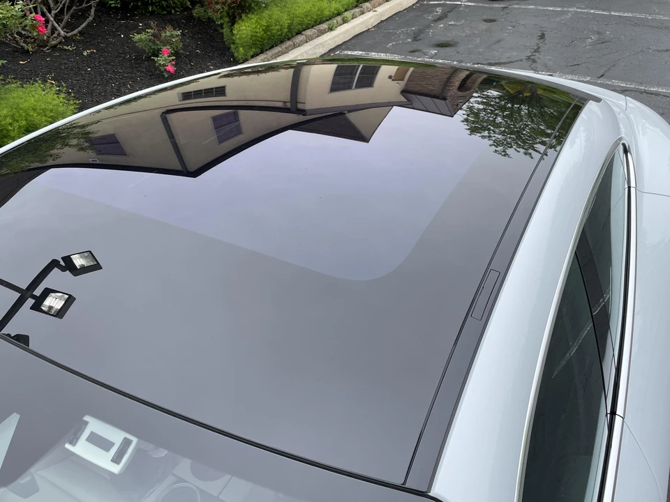 2022 Porsche Taycan 4S - Image 24 of 31