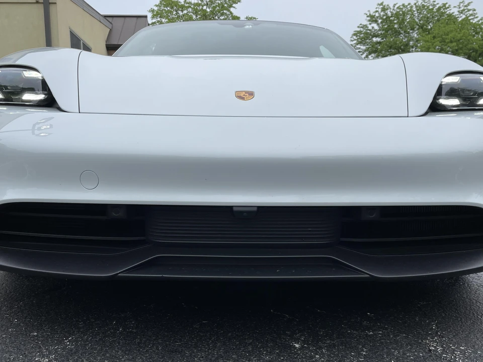 2022 Porsche Taycan 4S - Image 19 of 31