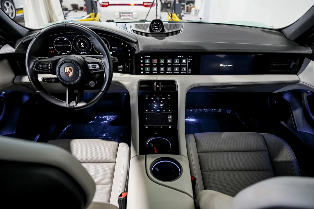 2022 Porsche Taycan 4S - Image 10 of 21