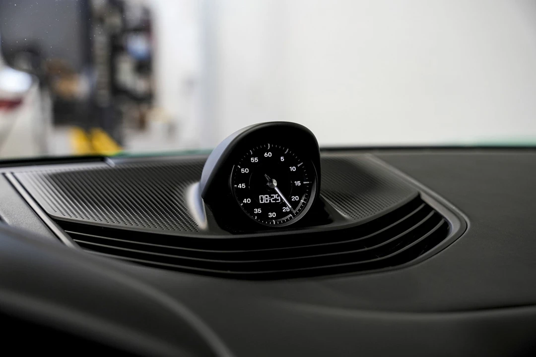 2022 Porsche Taycan 4S - Image 16 of 21