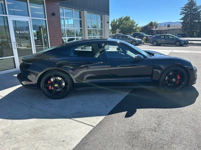 2022 Porsche Taycan 4S - Image 9 of 21