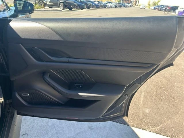 2022 Porsche Taycan 4S - Image 18 of 21