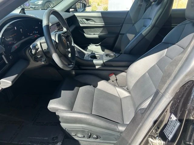 2022 Porsche Taycan 4S - Image 13 of 21