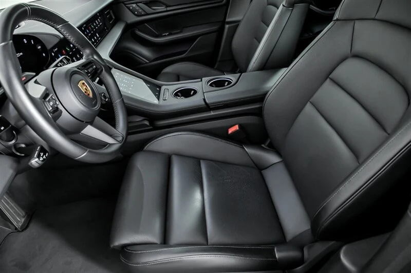 2022 Porsche Taycan 4S - Image 21 of 21