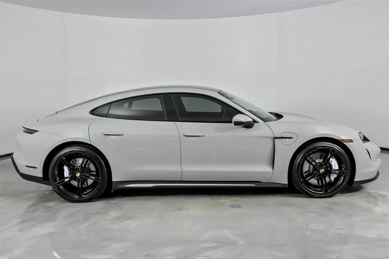 2022 Porsche Taycan 4S - Image 14 of 21