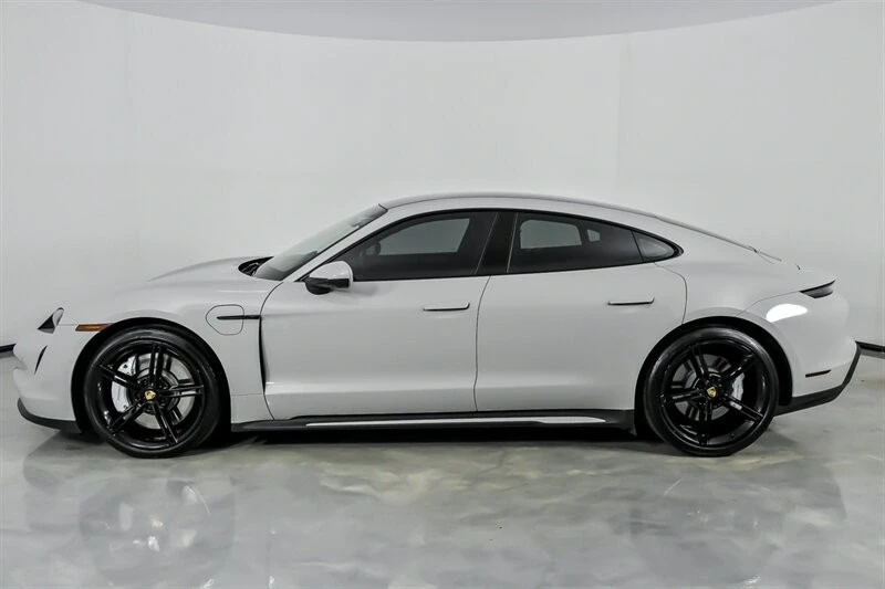 2022 Porsche Taycan 4S - Image 8 of 21